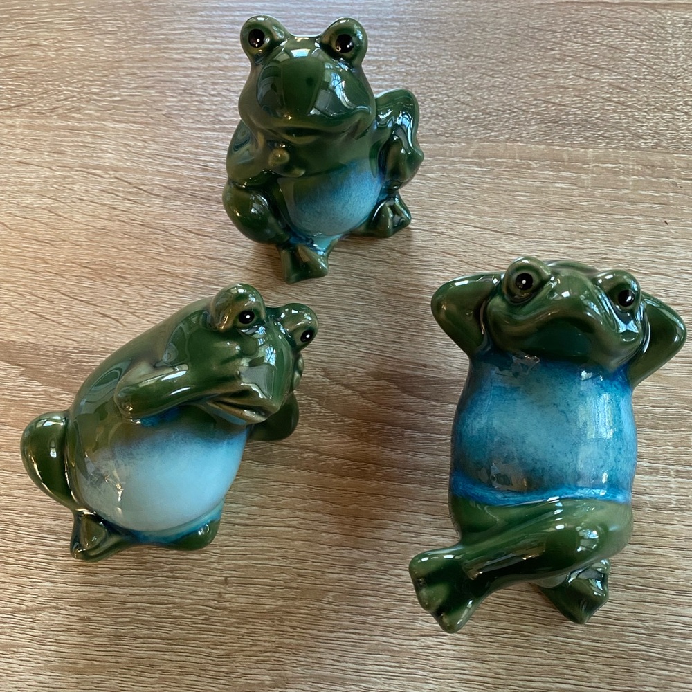 Whimsical Porcelain Garden Frogs Statues